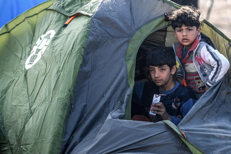 EU approves billion help package for refugees in the Middle East