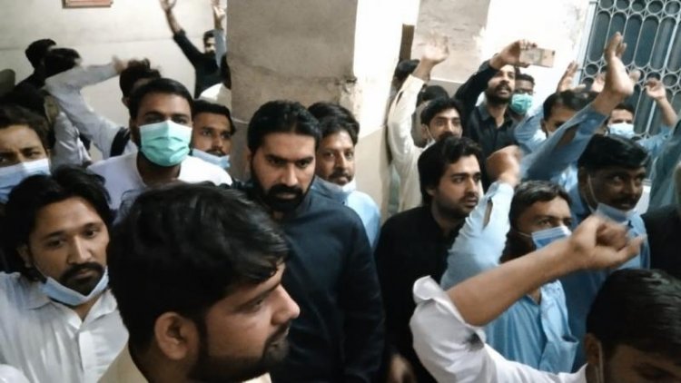 Blasphemy charged against two Pakistani nurses