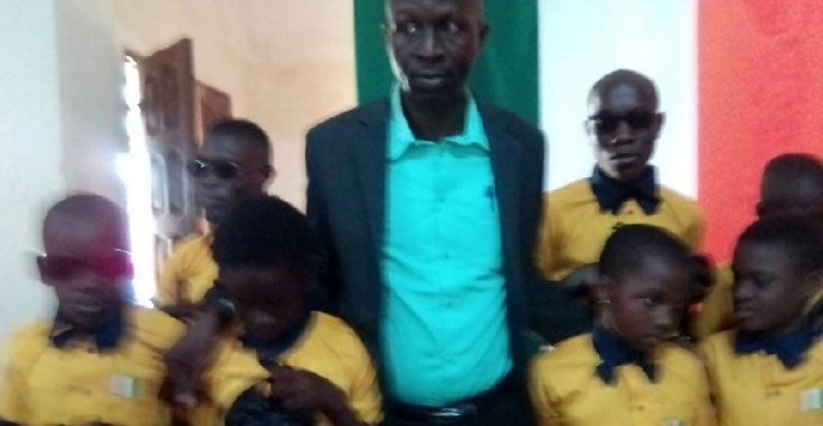 First graduates of the Institute of academic techniques for the Visually Impaired and Blind in Issia, Côte d'Ivoire