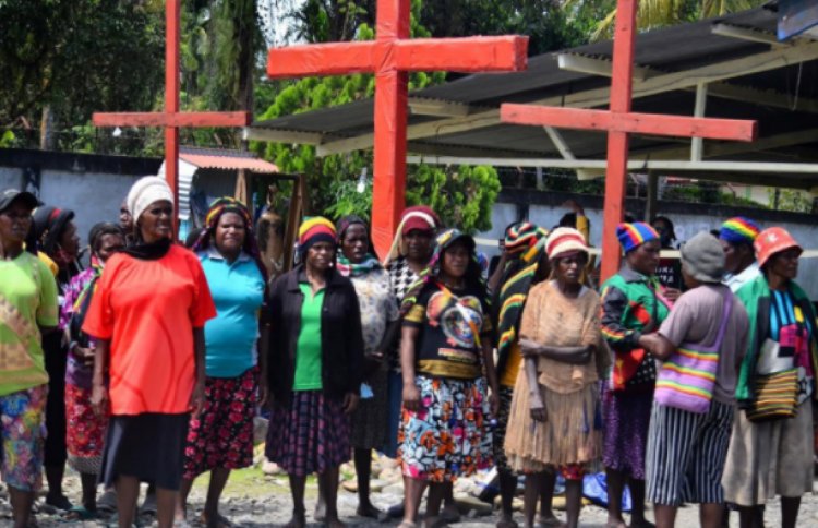 Papuans Refuse to Get COVID-19 Vaccines from the Government