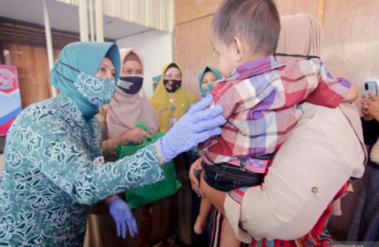 Indonesia is doubling efforts to reduce child stunting.