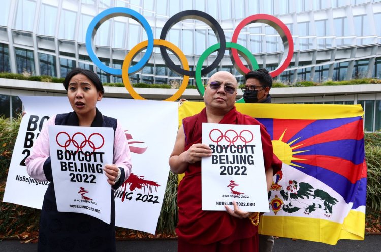 Tibetan Activists Express Betrayal by International Olympic Committee 