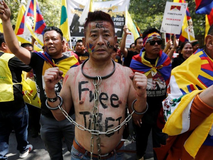 Tibetan Activists Protest at Indo-Tibetan Border against 2022 Beijing Olympics