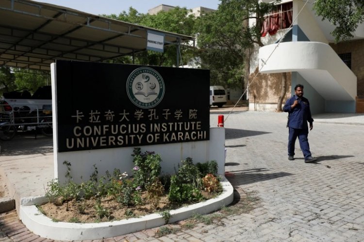 Pakistan: Chinese tutors killed in Karachi university bombing