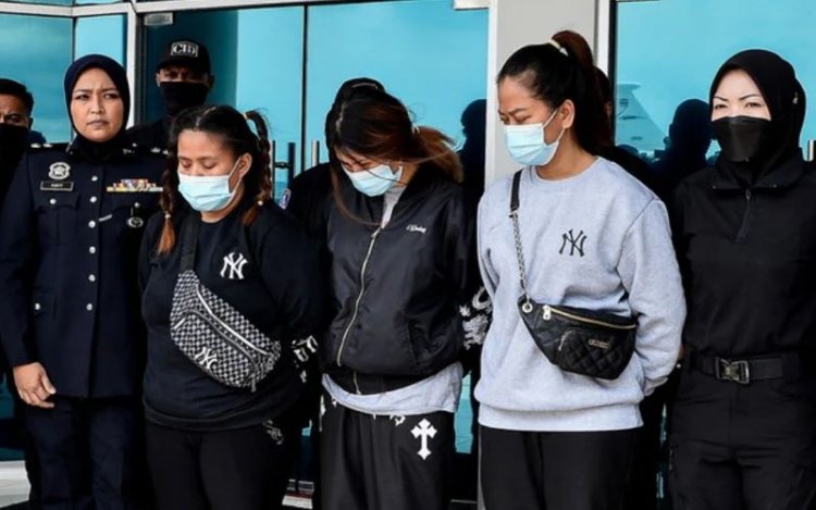Malaysia Deports Thai Women Linked to Human Trafficking Group