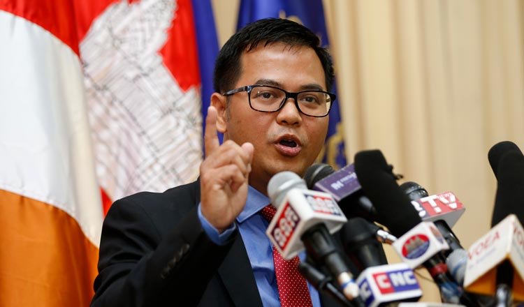 Cambodia dismisses UN human rights report
