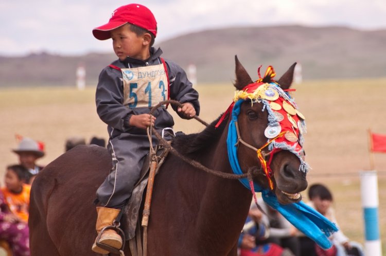 Mongolia’s Naadam festival and child jockeys: placing a child’s life at unnecessary risk or a needed moment of pride for families ?
